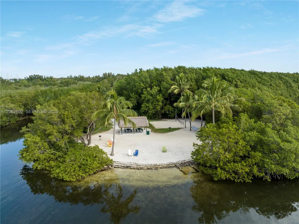 6234 Paradise Point Drive #6234 Palmetto Bay, FL 33157