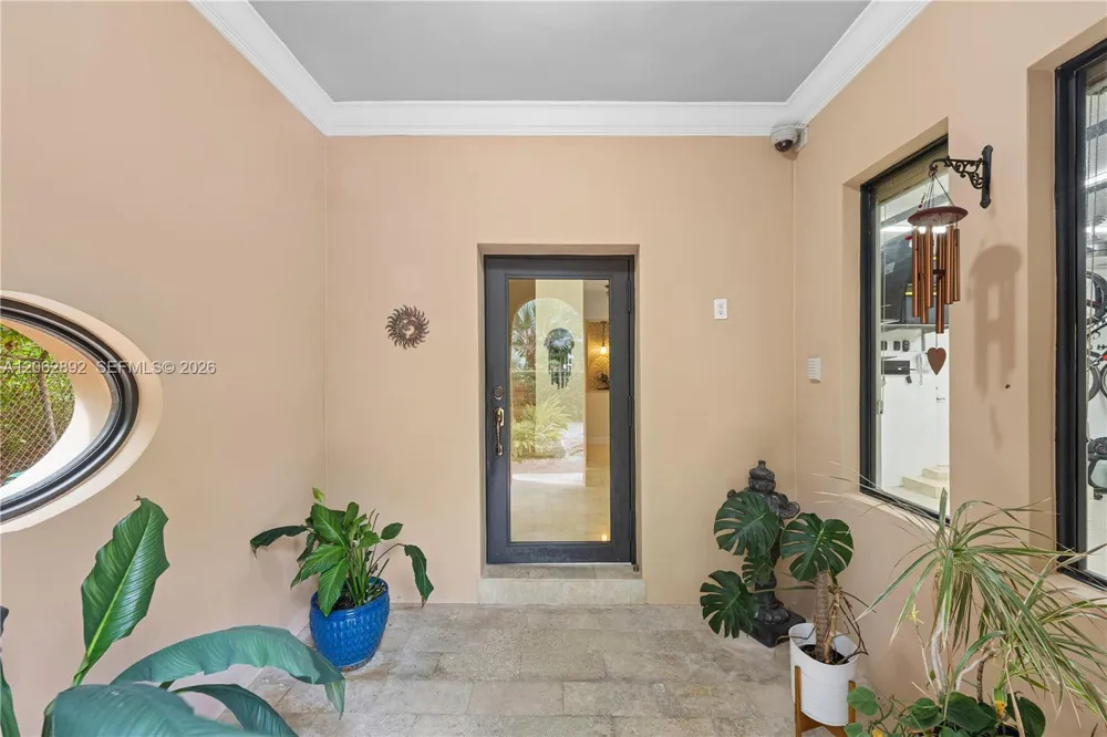 6234 Paradise Point Drive #6234 Palmetto Bay, FL 33157