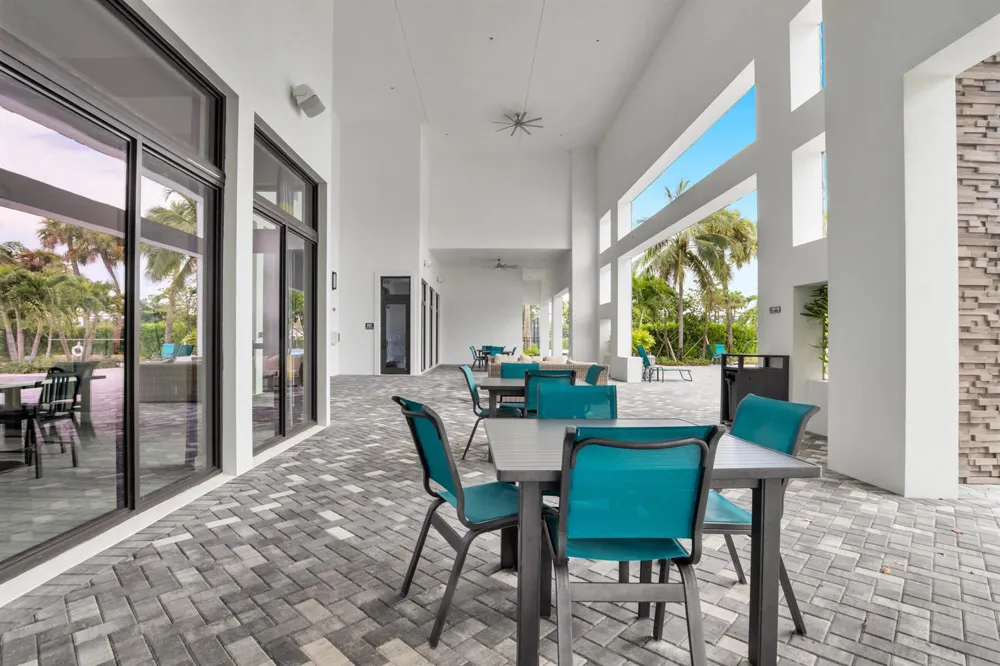1304 Whitcombe Drive Royal Palm Beach, FL 33411