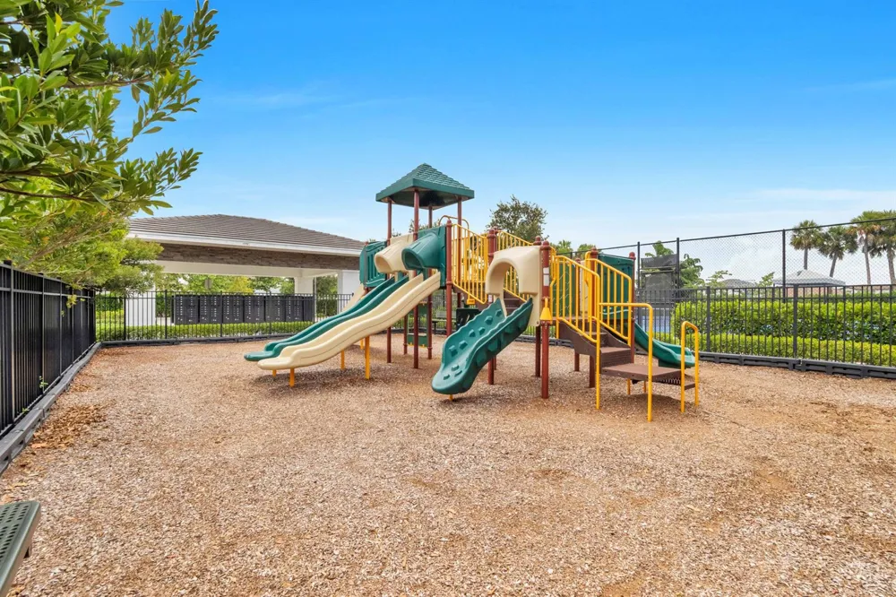 1304 Whitcombe Drive Royal Palm Beach, FL 33411