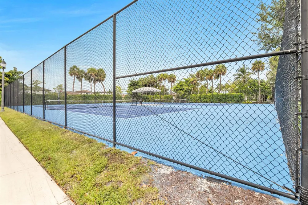 1304 Whitcombe Drive Royal Palm Beach, FL 33411