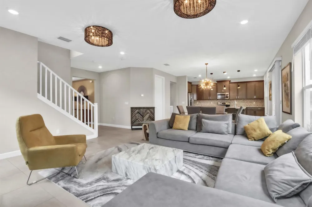 1304 Whitcombe Drive Royal Palm Beach, FL 33411