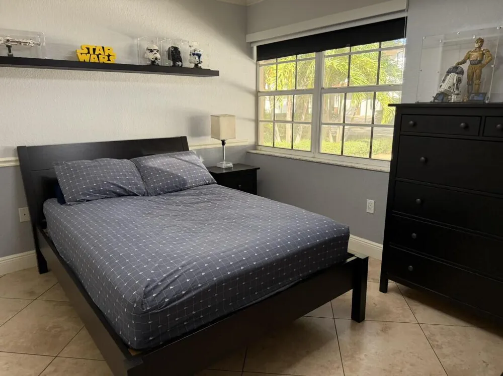 16820 NW 80th Court Hialeah, FL 33016