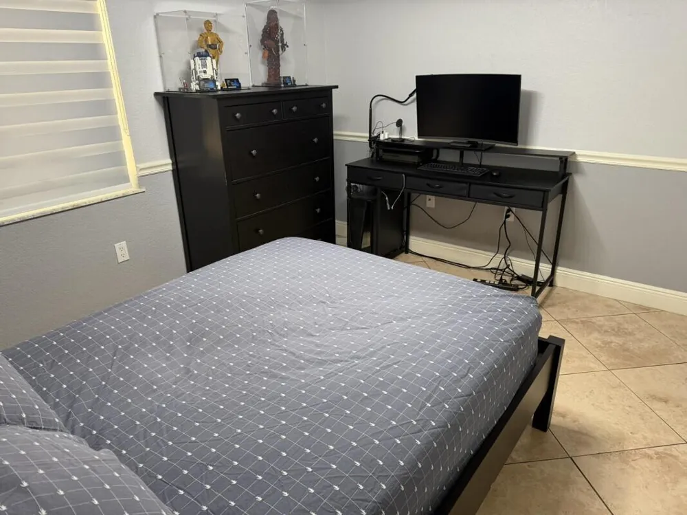 16820 NW 80th Court Hialeah, FL 33016