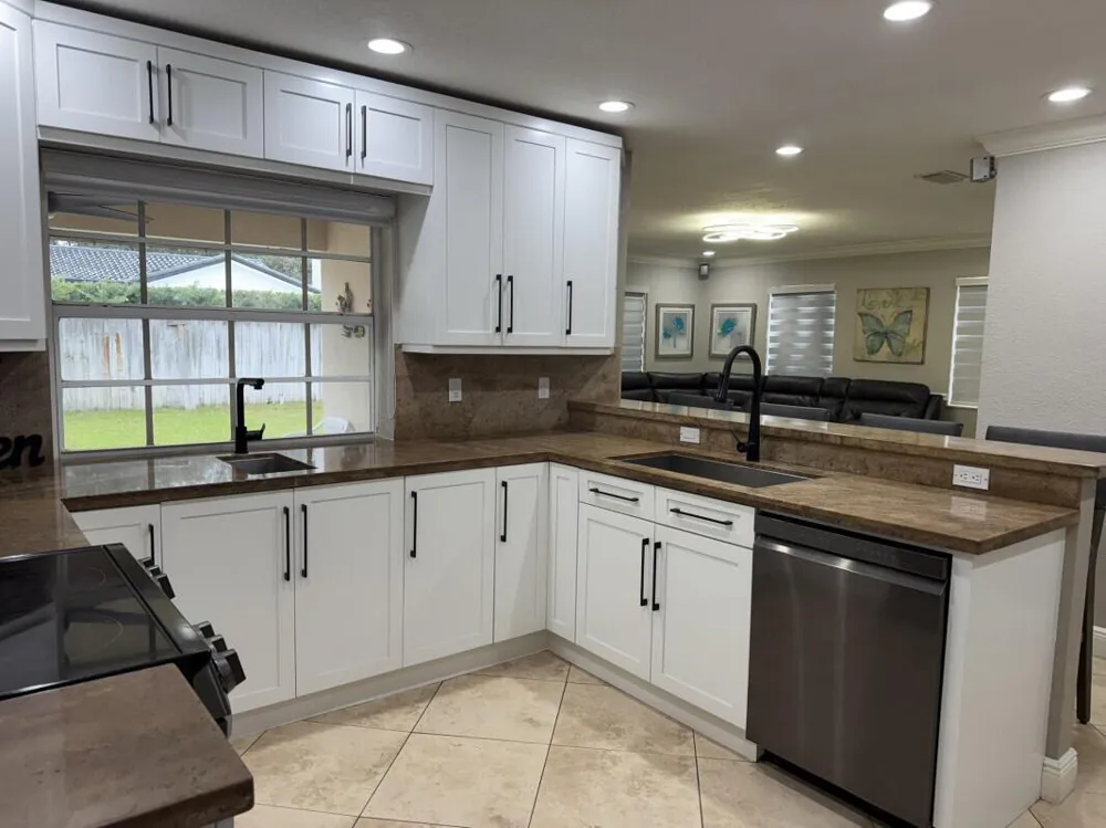 16820 NW 80th Court Hialeah, FL 33016