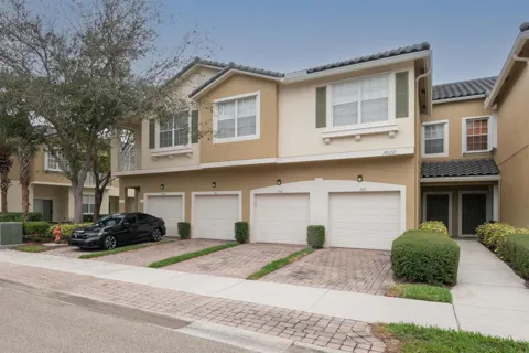 1600 SE SHEFFIELD TERRACE #201