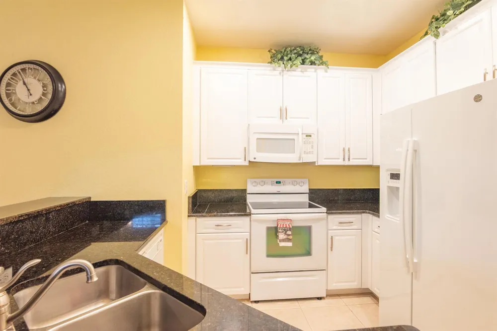 1600 SE SHEFFIELD TERRACE #201 Stuart, FL 34994