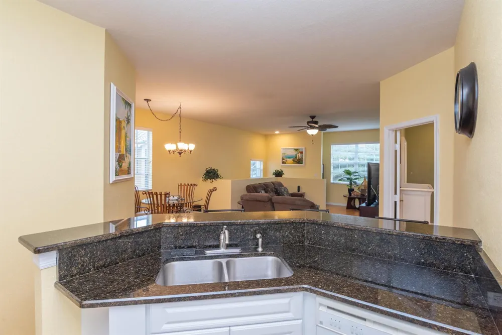 1600 SE SHEFFIELD TERRACE #201 Stuart, FL 34994