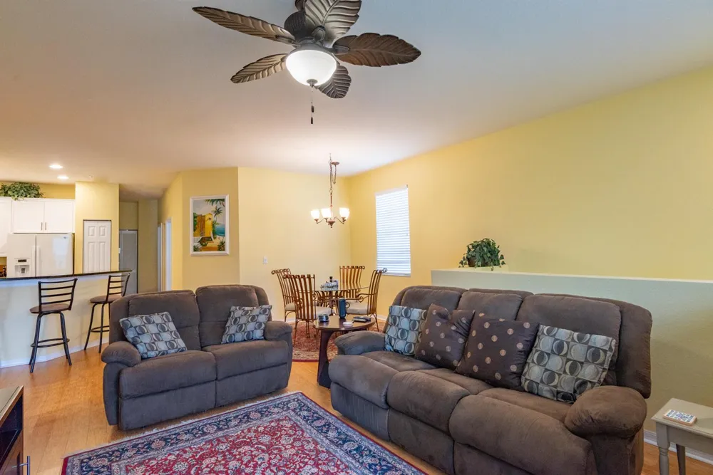 1600 SE SHEFFIELD TERRACE #201 Stuart, FL 34994