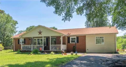 1826 Old Hollow Road