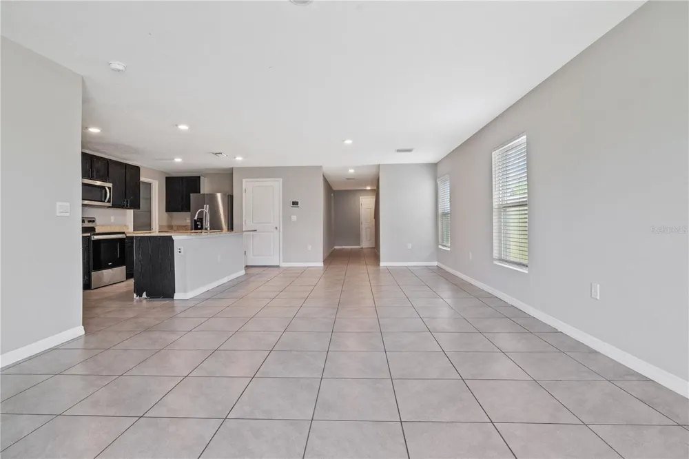 11722 WHITE WILLOW LANE Riverview, FL 33569