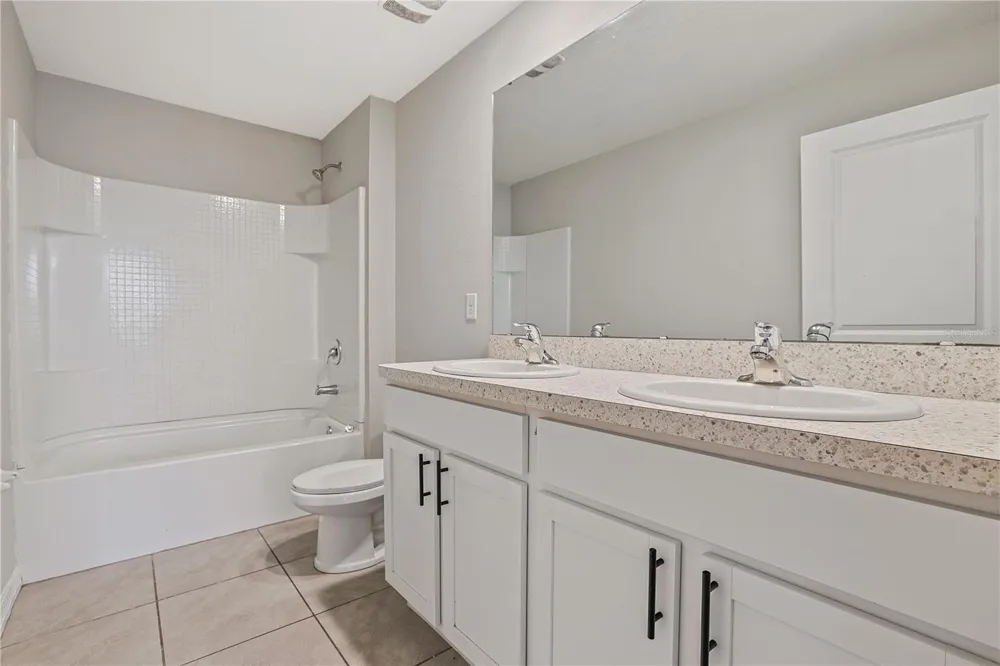 11722 WHITE WILLOW LANE Riverview, FL 33569