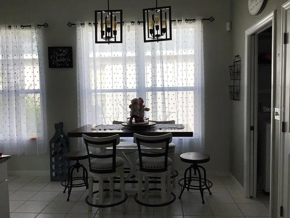 6222 BUCKINGHAM STREET Sarasota, FL 34238