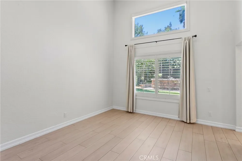 28501 El Sur Laguna Niguel, CA 92677