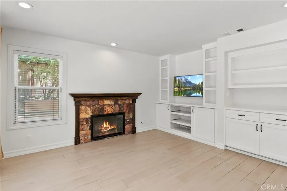 28501 El Sur Laguna Niguel, CA 92677