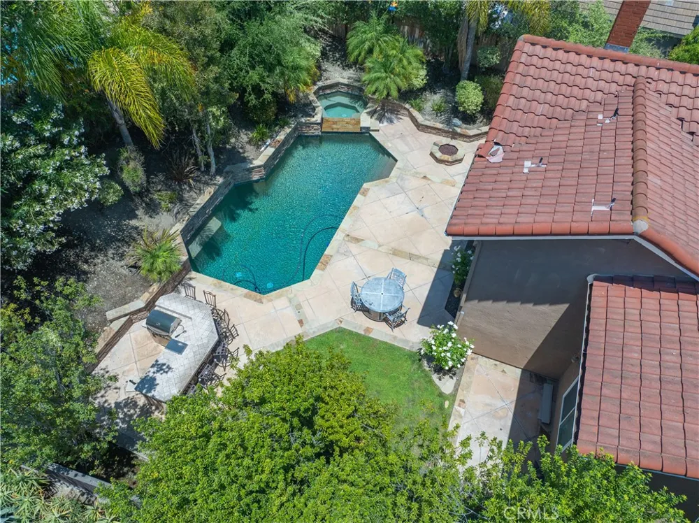 28501 El Sur Laguna Niguel, CA 92677
