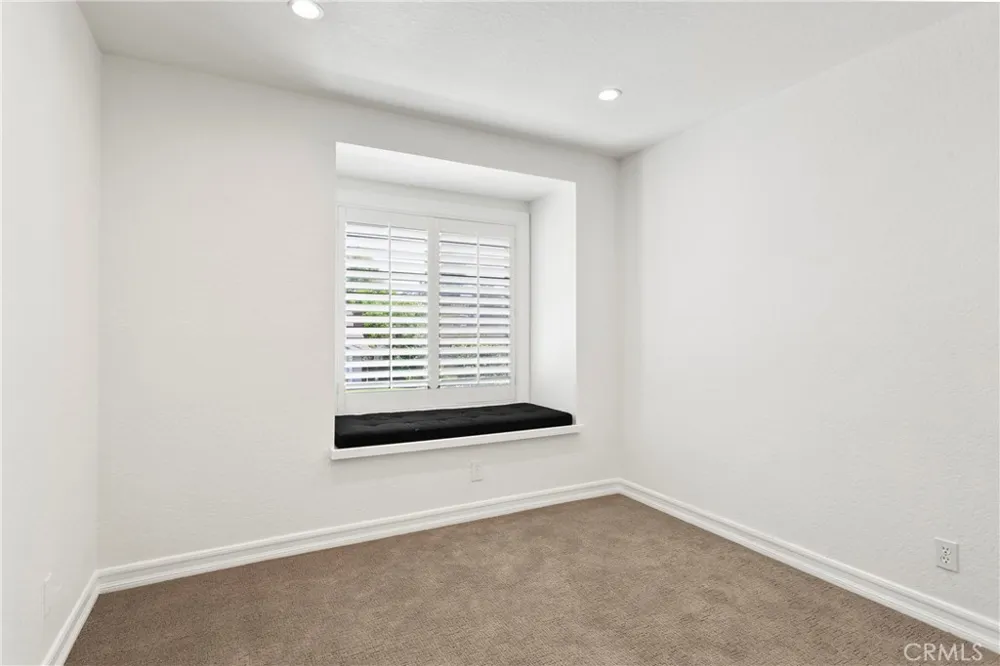 28501 El Sur Laguna Niguel, CA 92677