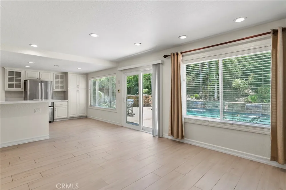 28501 El Sur Laguna Niguel, CA 92677