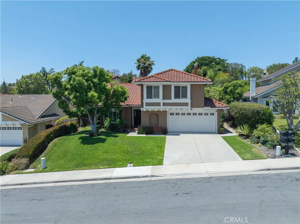 28501 El Sur Laguna Niguel, CA 92677