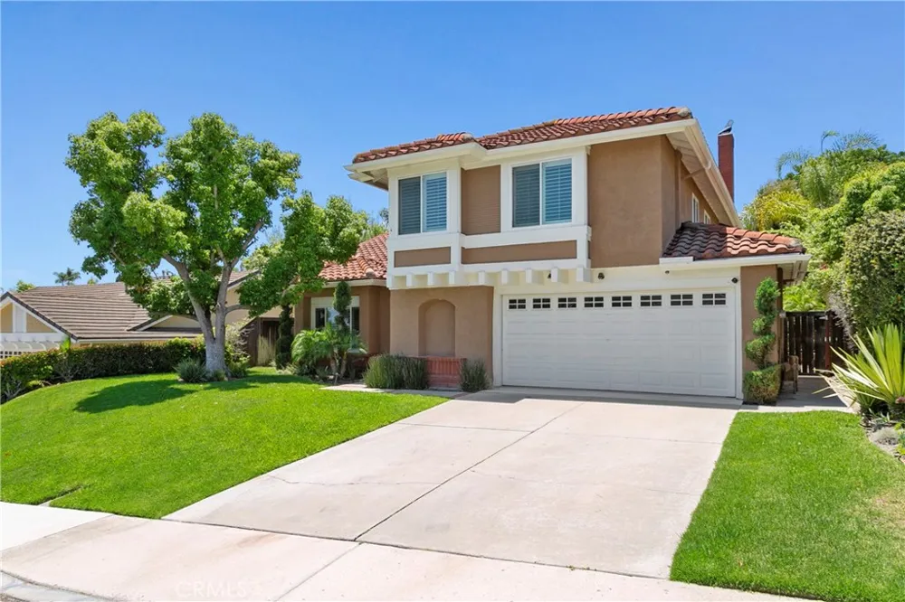 28501 El Sur Laguna Niguel, CA 92677