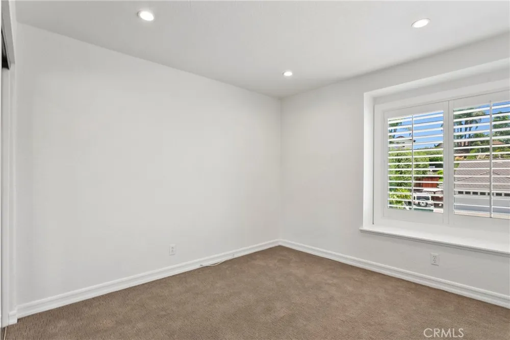 28501 El Sur Laguna Niguel, CA 92677