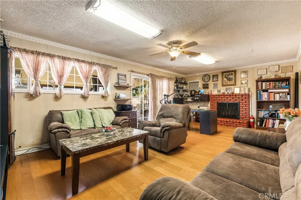 513 W 224th Carson, CA 90745