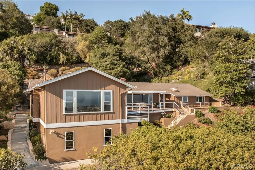 33 Loma Media Road Santa Barbara, CA 93103