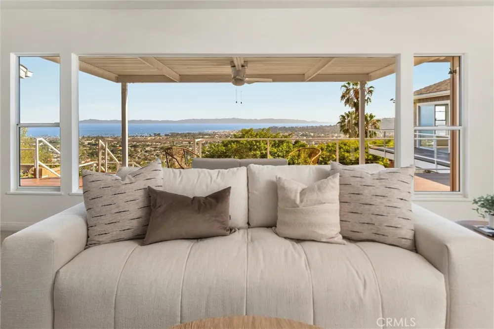 33 Loma Media Road Santa Barbara, CA 93103