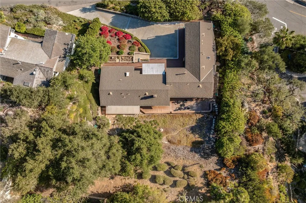 33 Loma Media Road Santa Barbara, CA 93103