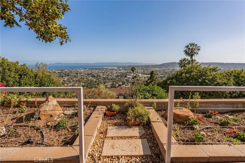 33 Loma Media Road Santa Barbara, CA 93103