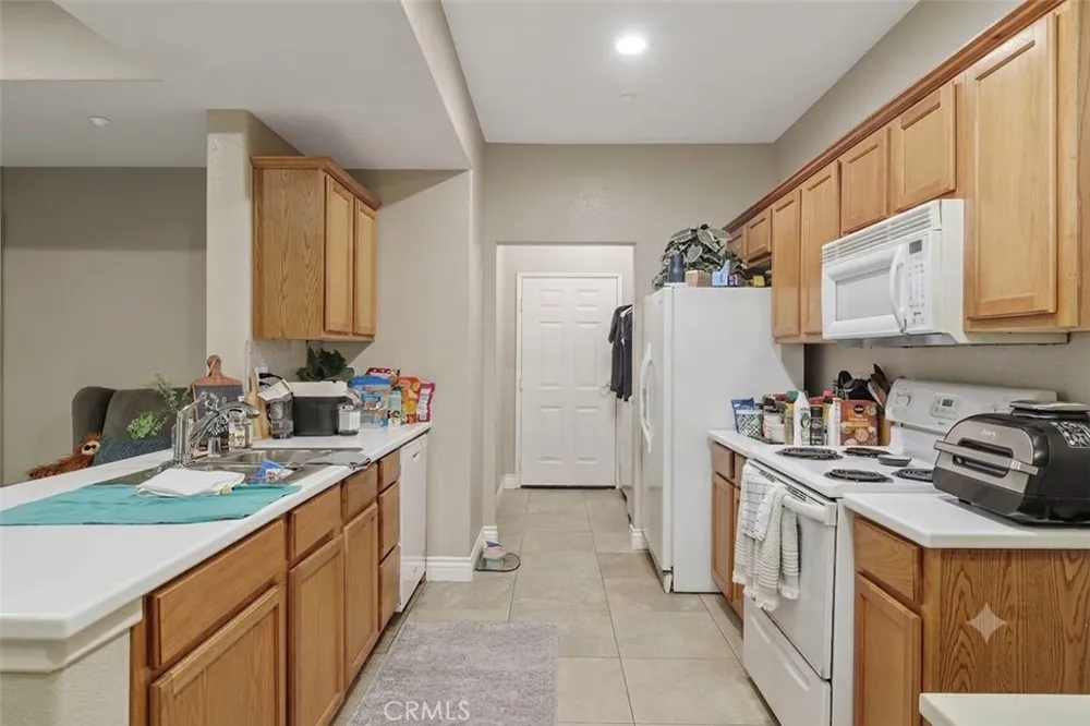24909 Madison Avenue #1811 Murrieta, CA 92562