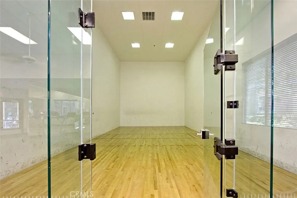 24909 Madison Avenue #1811 Murrieta, CA 92562