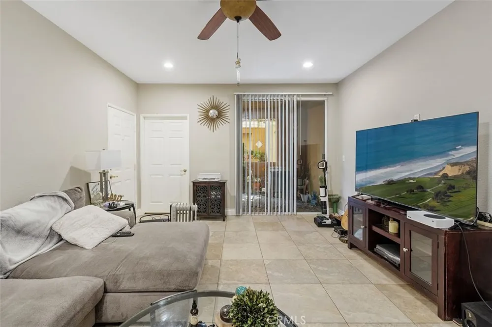 24909 Madison Avenue #1811 Murrieta, CA 92562