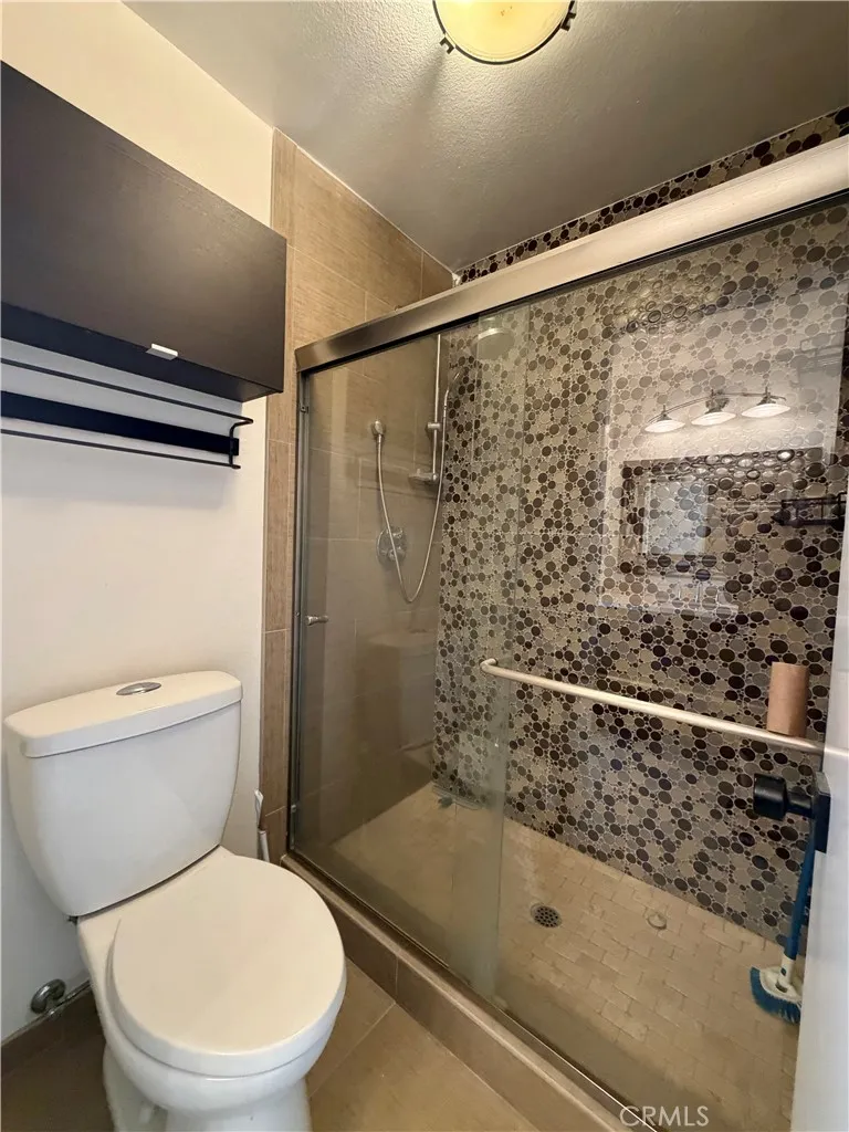 97 Fallingstar #56 Irvine, CA 92614