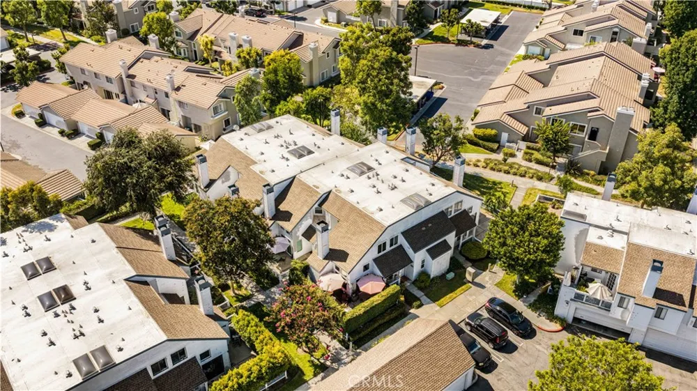 97 Fallingstar #56 Irvine, CA 92614
