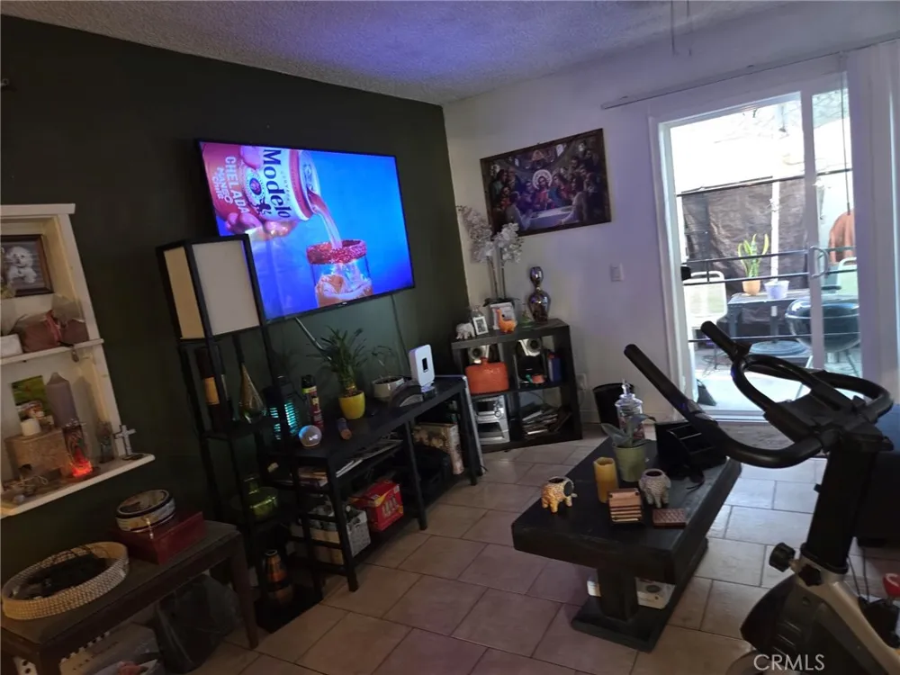 212 S Kraemer #2005 Placentia, CA 92870