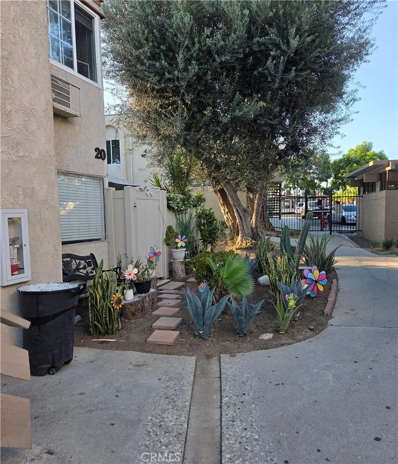 212 S Kraemer #2005 Placentia, CA 92870