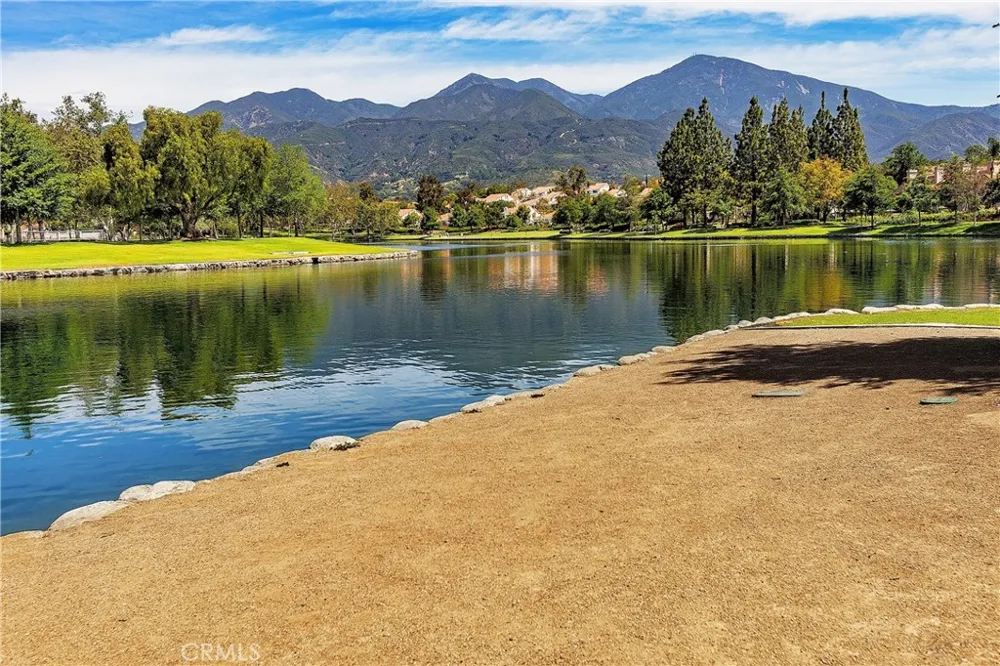 3 Via Ermitas Rancho Santa Margarita, CA 92688