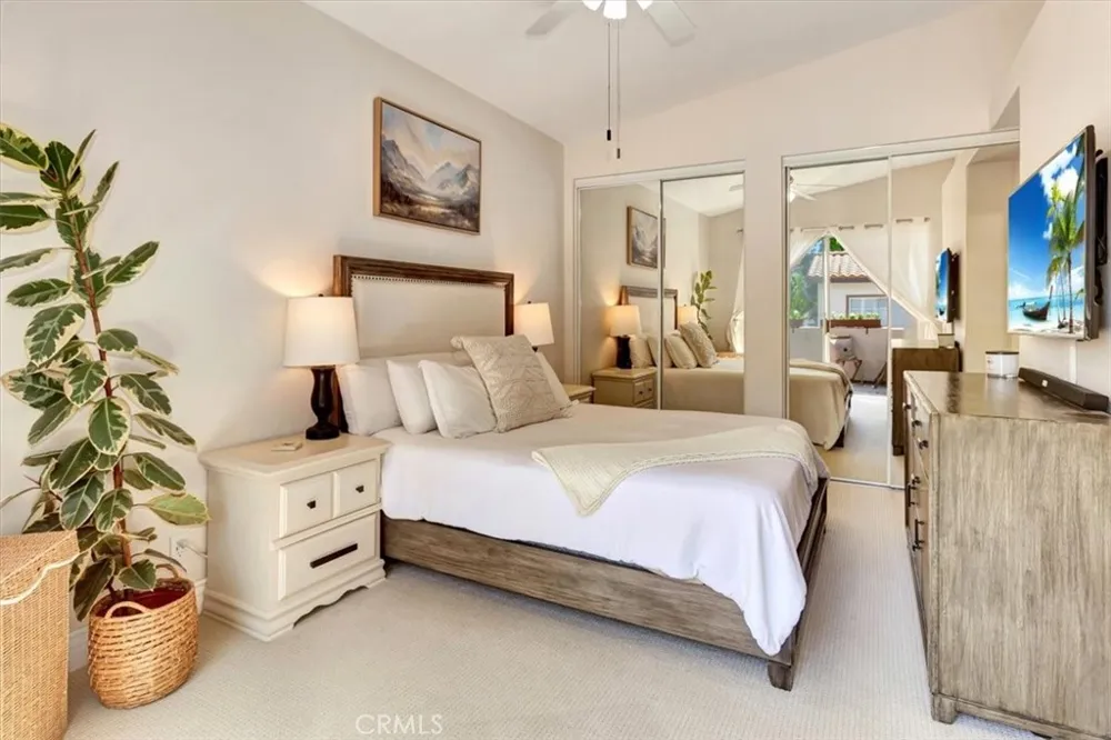 3 Via Ermitas Rancho Santa Margarita, CA 92688