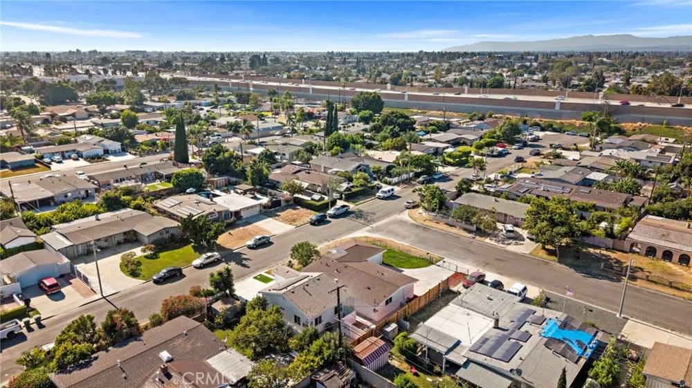 11322 Salinaz Avenue Garden Grove, CA 92843