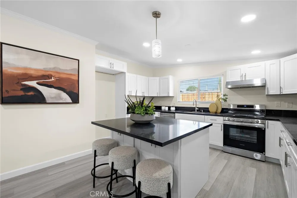 11322 Salinaz Avenue Garden Grove, CA 92843