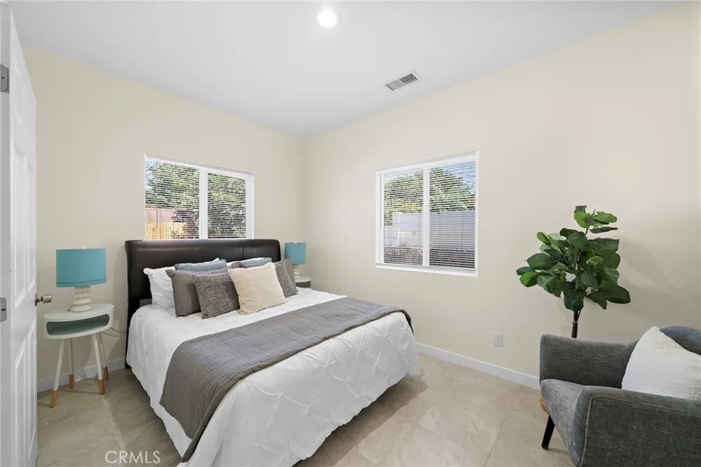 11322 Salinaz Avenue Garden Grove, CA 92843