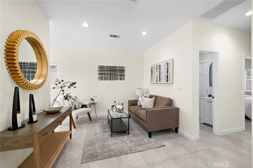 11322 Salinaz Avenue Garden Grove, CA 92843