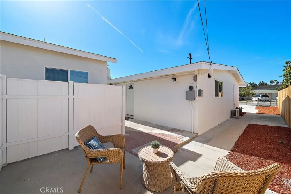 11322 Salinaz Avenue Garden Grove, CA 92843