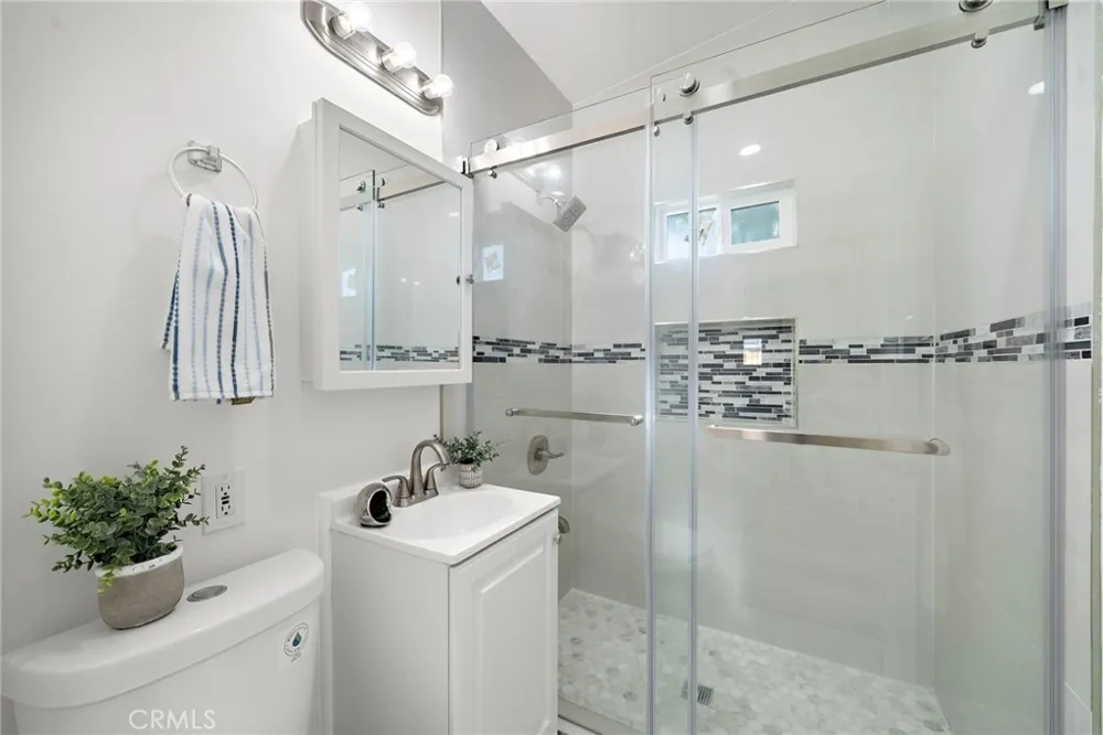 11322 Salinaz Avenue Garden Grove, CA 92843