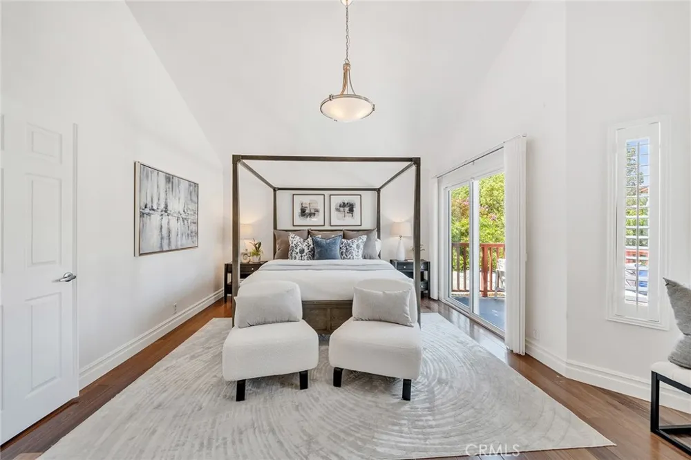 919 W 14th st Upland, CA 91786