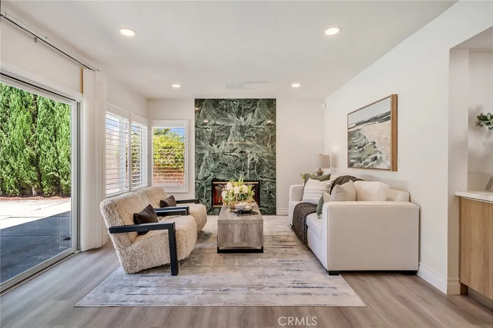 919 W 14th st Upland, CA 91786
