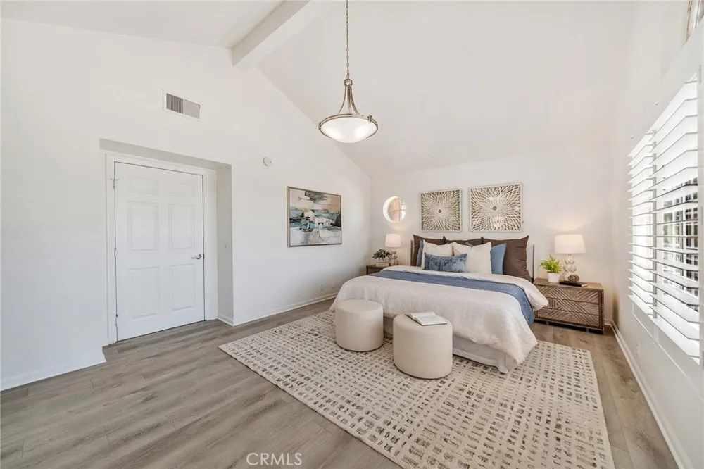 919 W 14th st Upland, CA 91786