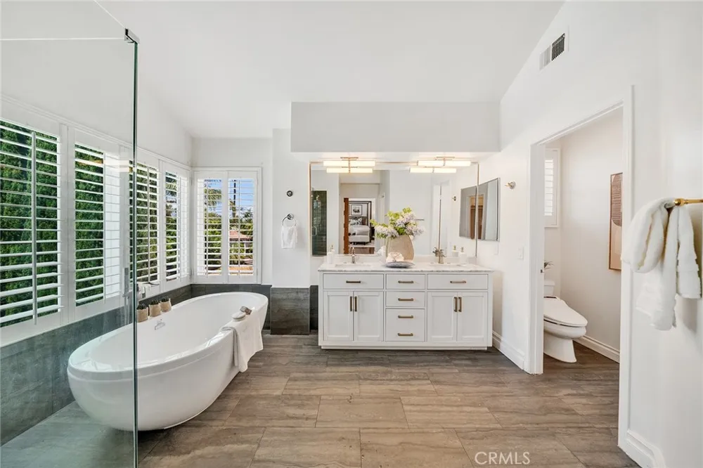 919 W 14th st Upland, CA 91786