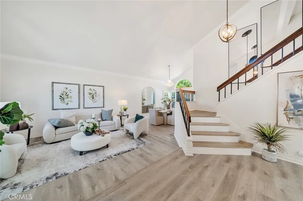 919 W 14th st Upland, CA 91786